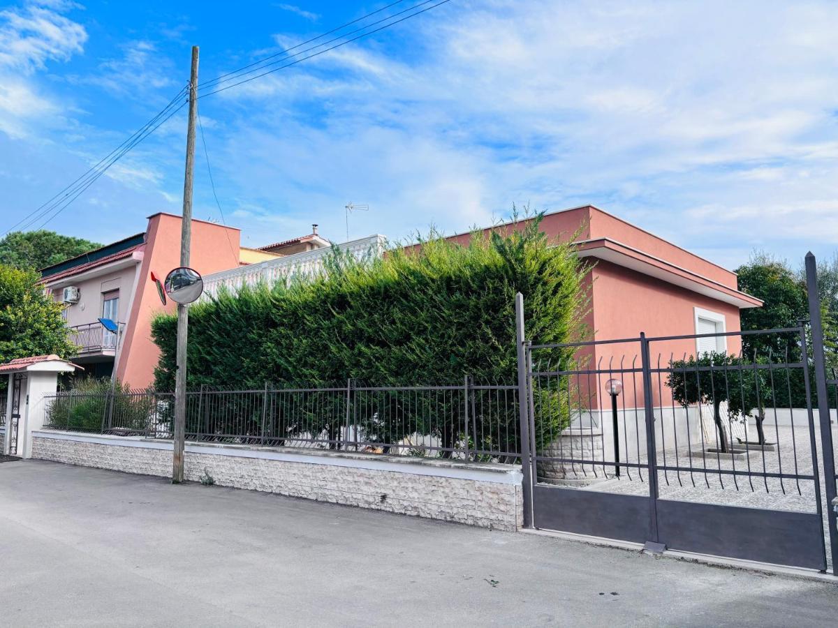 Villa Raffaele Трани Екстериор снимка